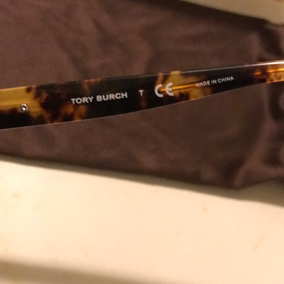 Tory Burch sunglasses - Picture 5 of 8